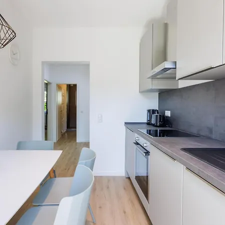 Apartment Glück Auf Schleiermacherstraße *