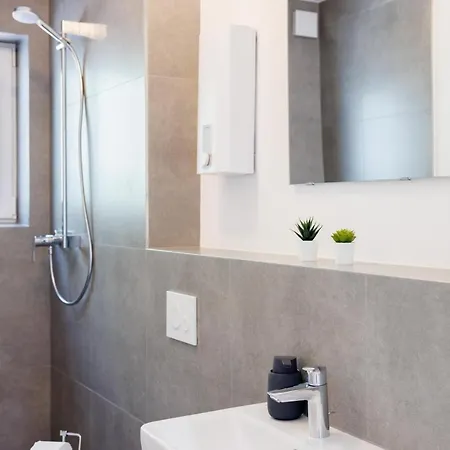 Apartamento Glueck Auf Schleiermacherstrasse