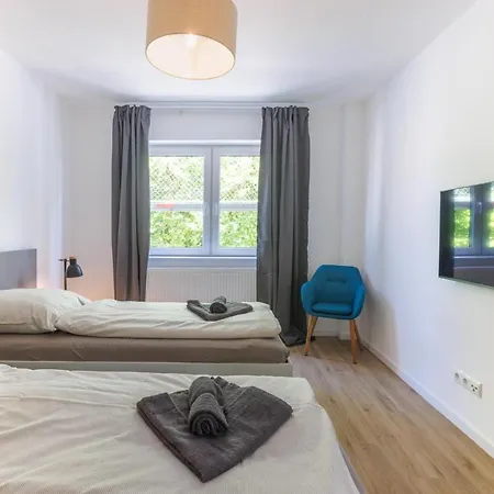 Glueck Auf Schleiermacherstrasse * Duisburgo